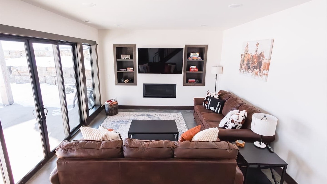 Photo of Livingroom in McAllister