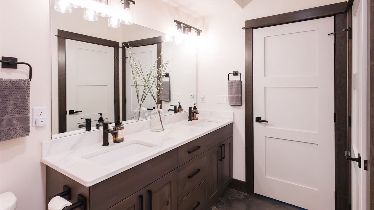 Photo of Bathroom in McAllister