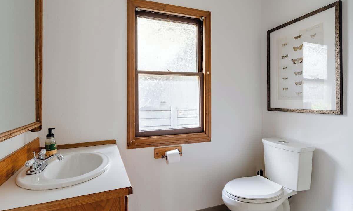 Photo of Bathroom in Goose Hollow