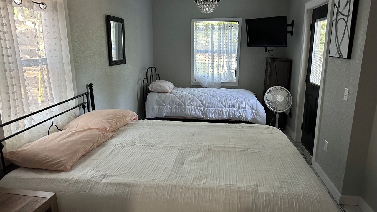 Photo of Bedroom in Cookson