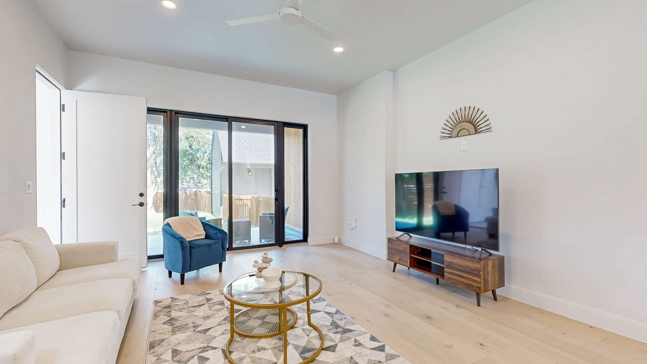 Photo of Livingroom in Highland