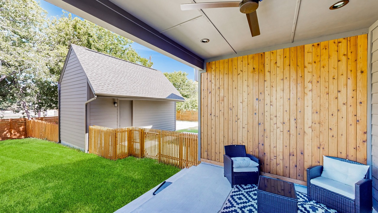 Photo of Patio Balcony in Highland