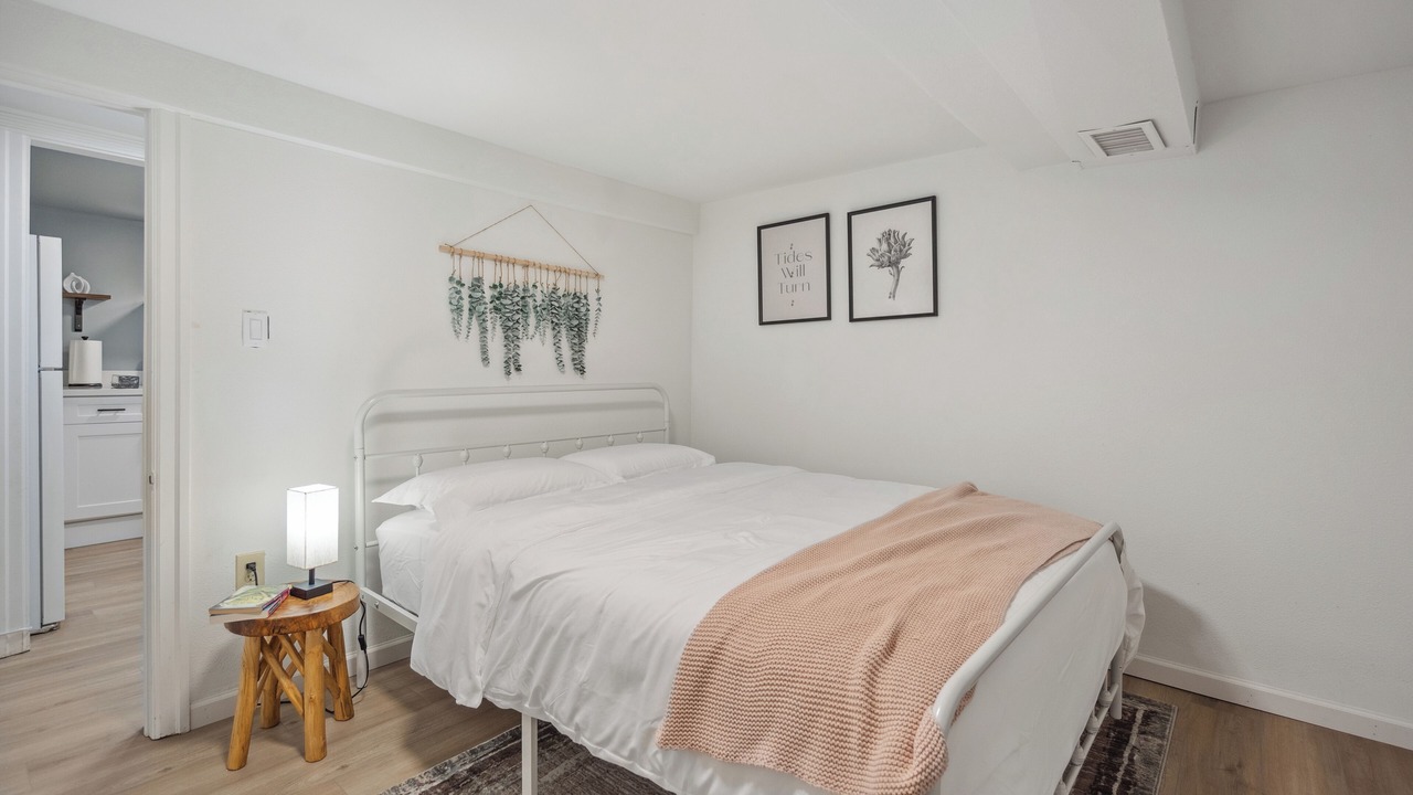 Photo of Bedroom in SeaTac