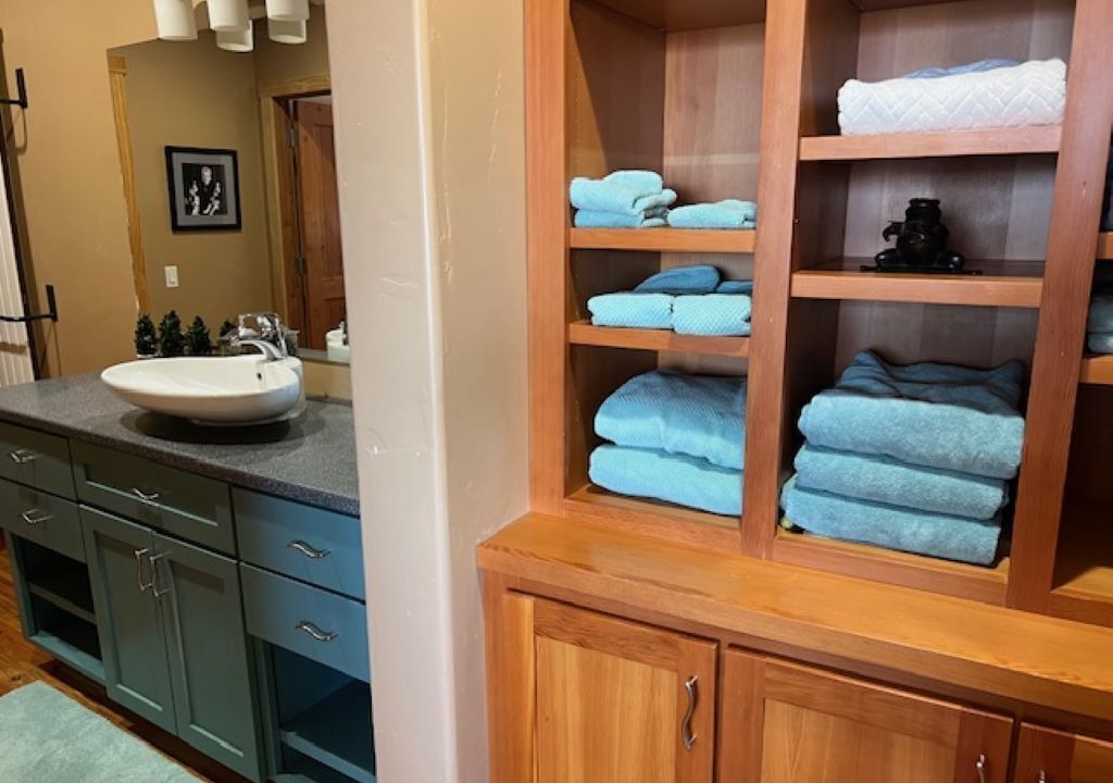 Photo of Bathroom in Powell