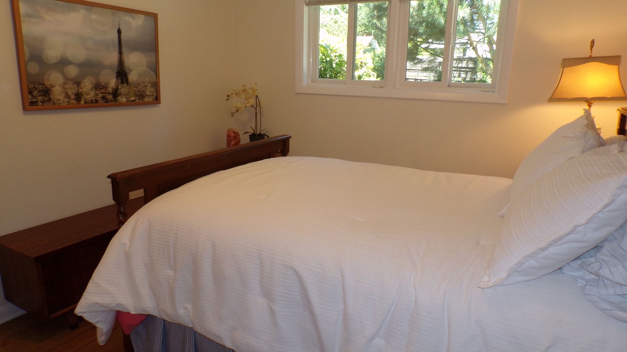 Photo of Bedroom in Crestwood