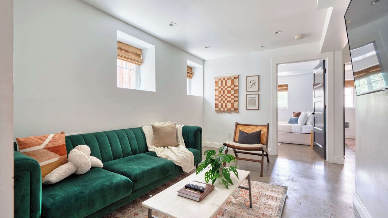 Photo of Livingroom in Goose Hollow