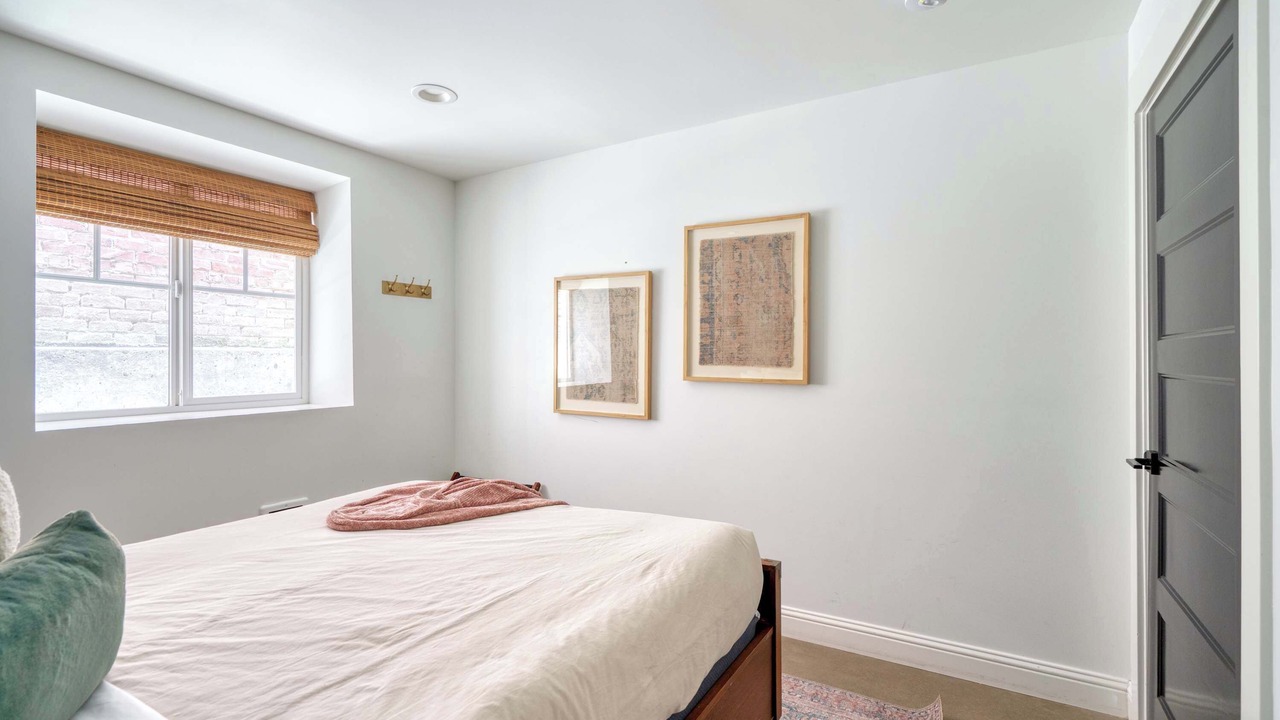Photo of Bedroom in Goose Hollow