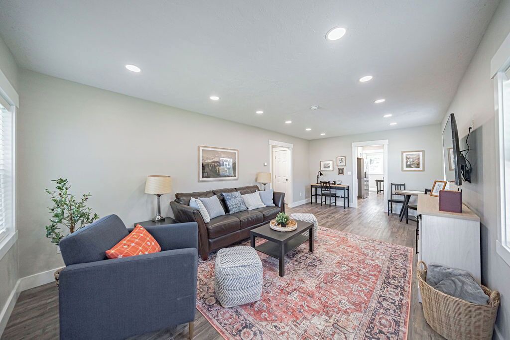 Photo of Livingroom in St. Anthony
