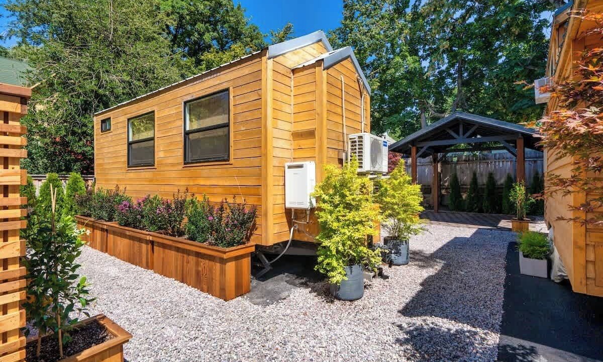Photo of Outdoor in Hosford-Abernethy