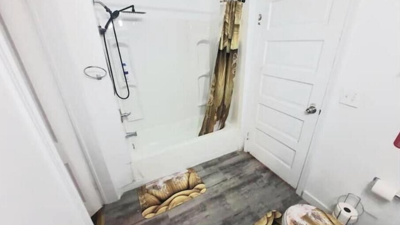 Photo of Bathroom in West Columbus