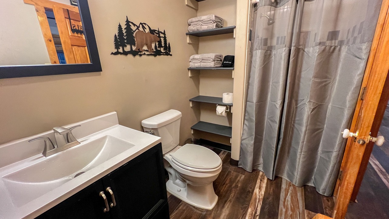 Photo of Bathroom in Red Lodge