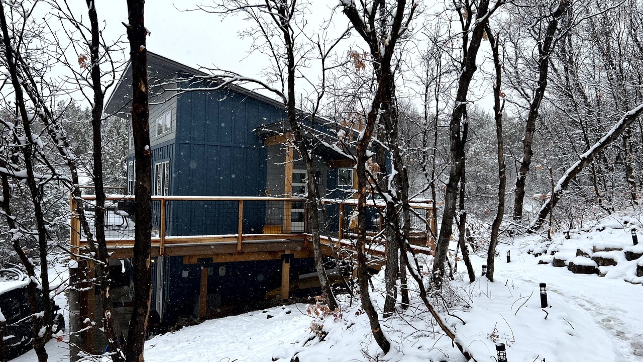 Photo of Outdoor in Fairview