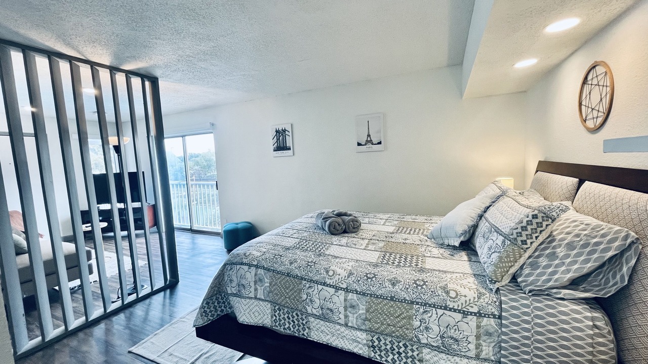 Photo of Bedroom in Texas Medical Center