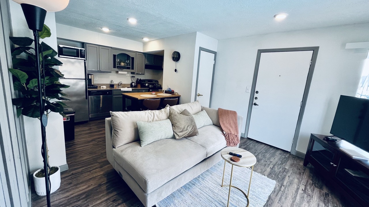 Photo of Livingroom in Texas Medical Center