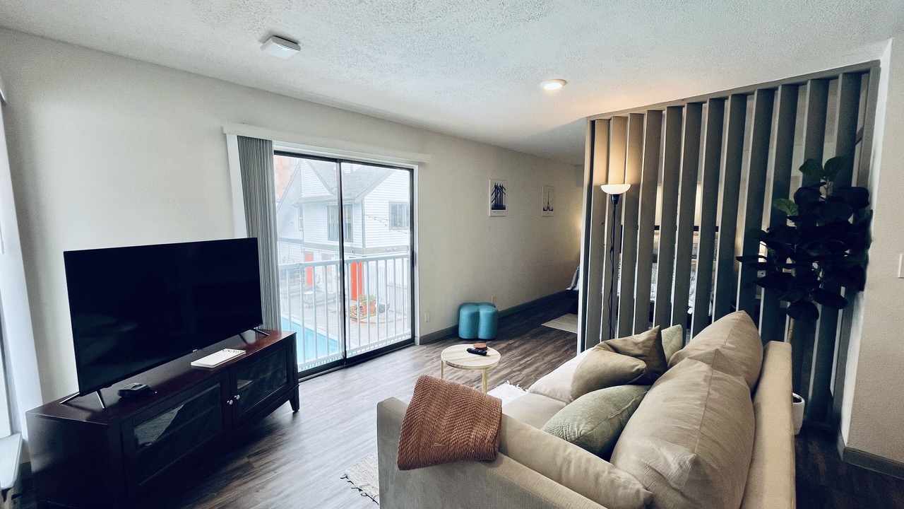 Photo of Livingroom in Texas Medical Center