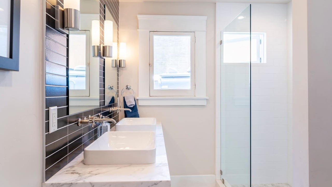 Photo of Bathroom in South Park