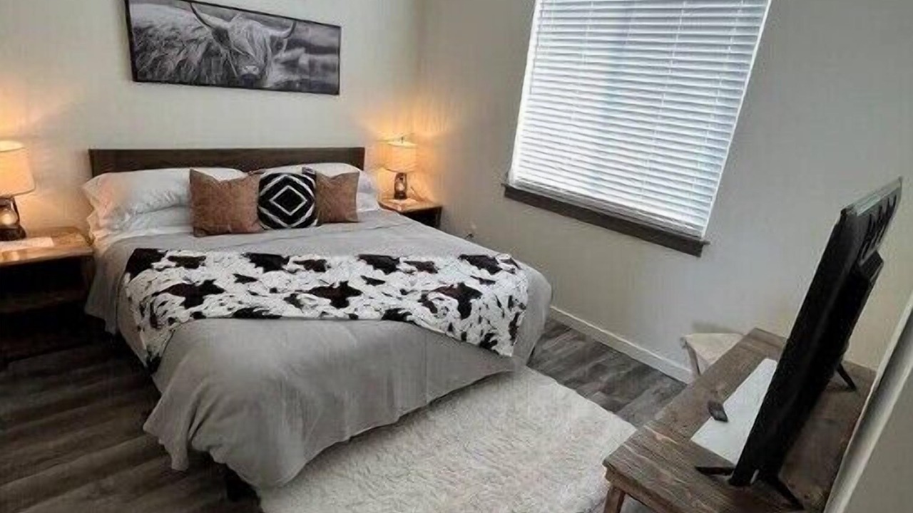 Photo of Bedroom in Four Corners