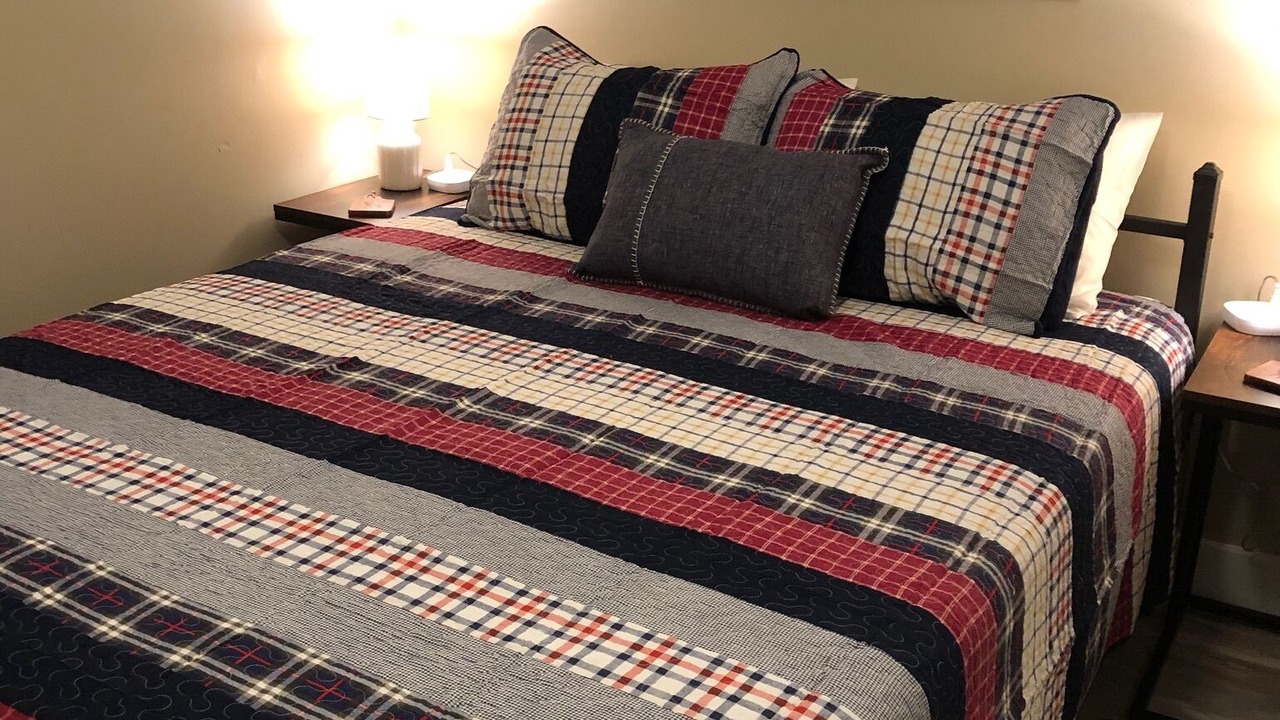 Photo of Bedroom in Noblesville