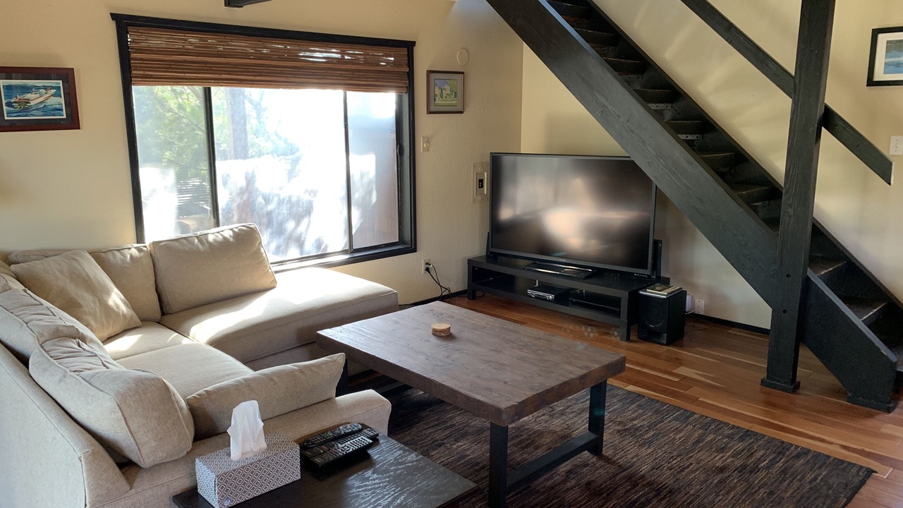 Photo of Livingroom in Middletown