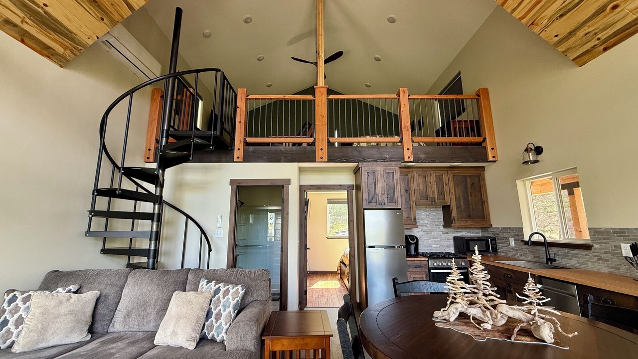 Photo of Livingroom in Clinton