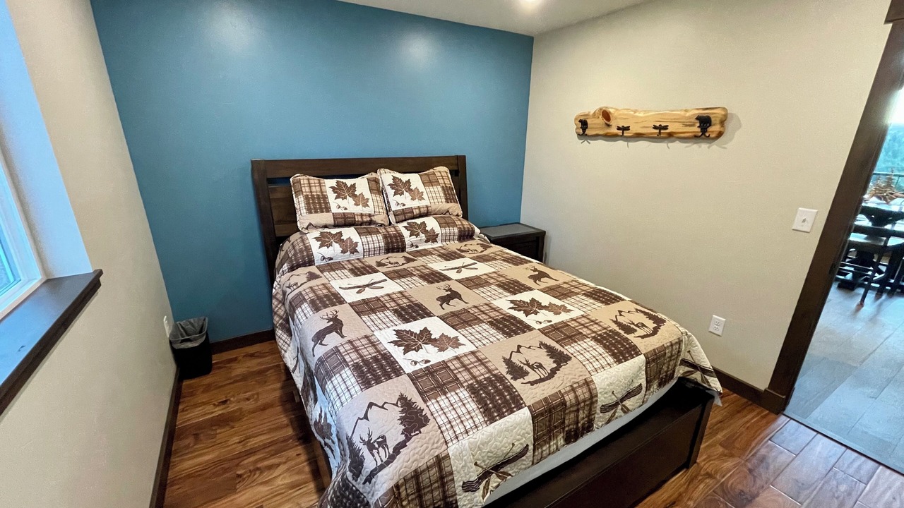 Photo of Bedroom in Clinton