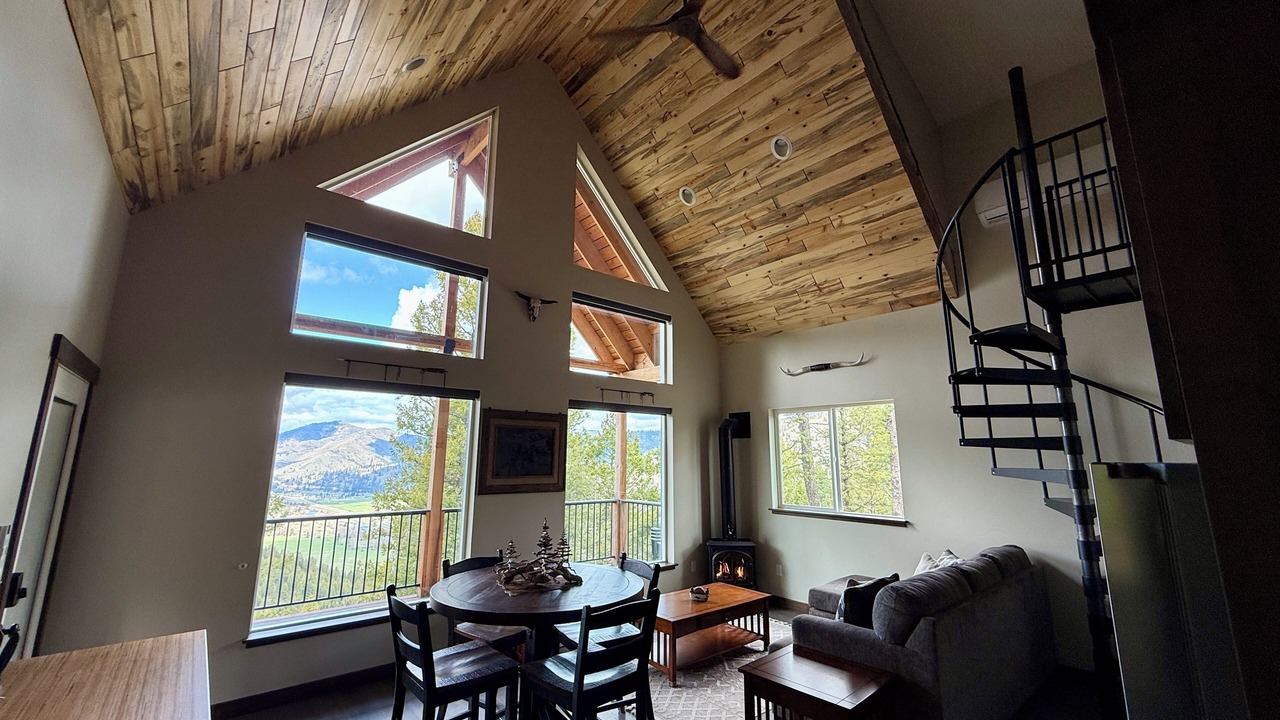 Photo of Livingroom in Clinton