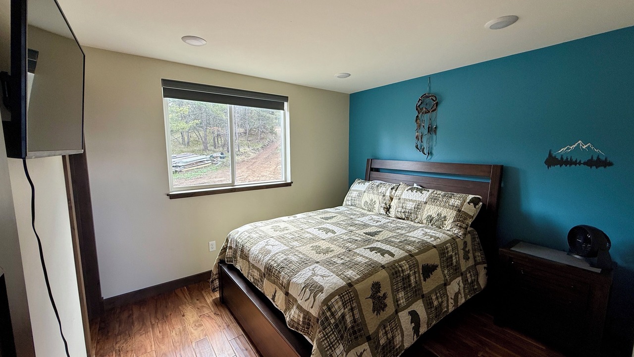Photo of Bedroom in Clinton
