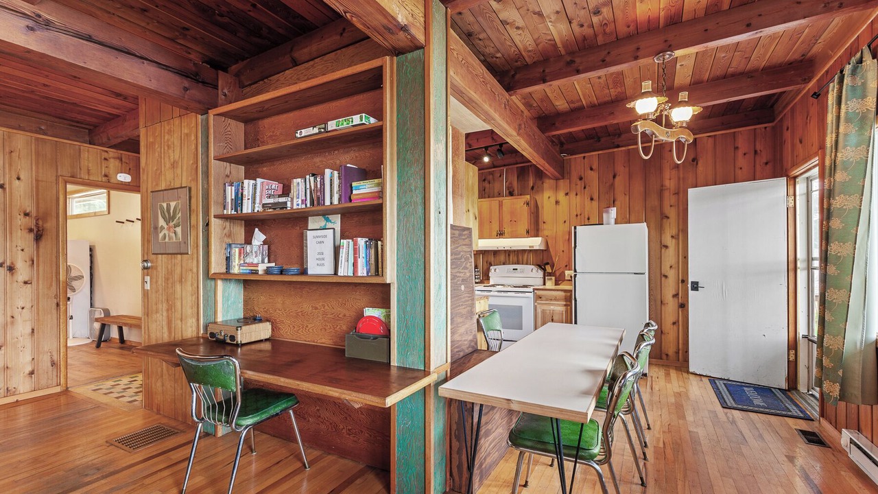 Photo of Bedroom in Harrison