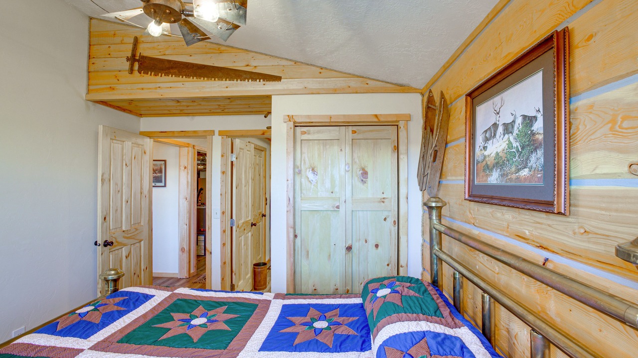 Photo of Bedroom in Roberts