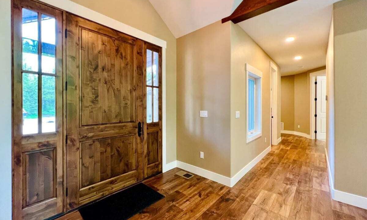 Photo of Bedroom in Lakeside