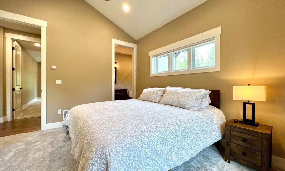 Photo of Bathroom in Lakeside
