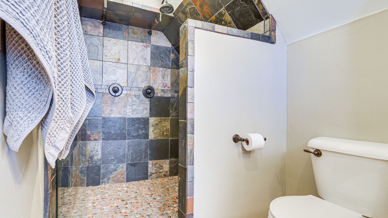 Photo of Bathroom in Alpine