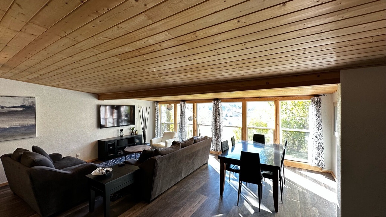 Photo of Livingroom in Garden Valley
