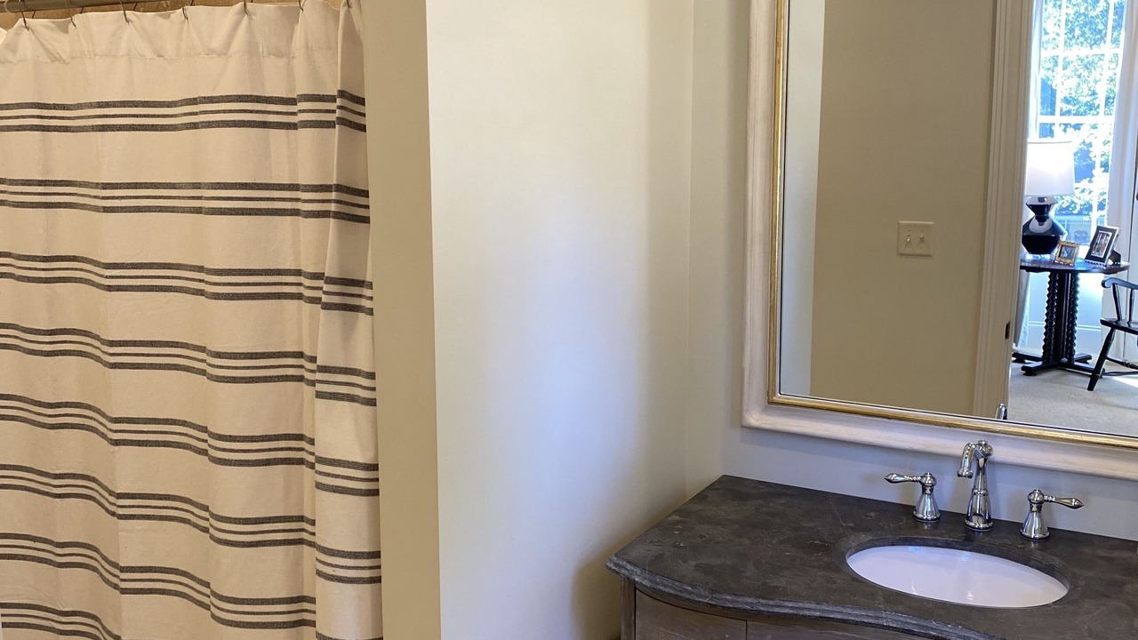 Photo of Bathroom in Oxford