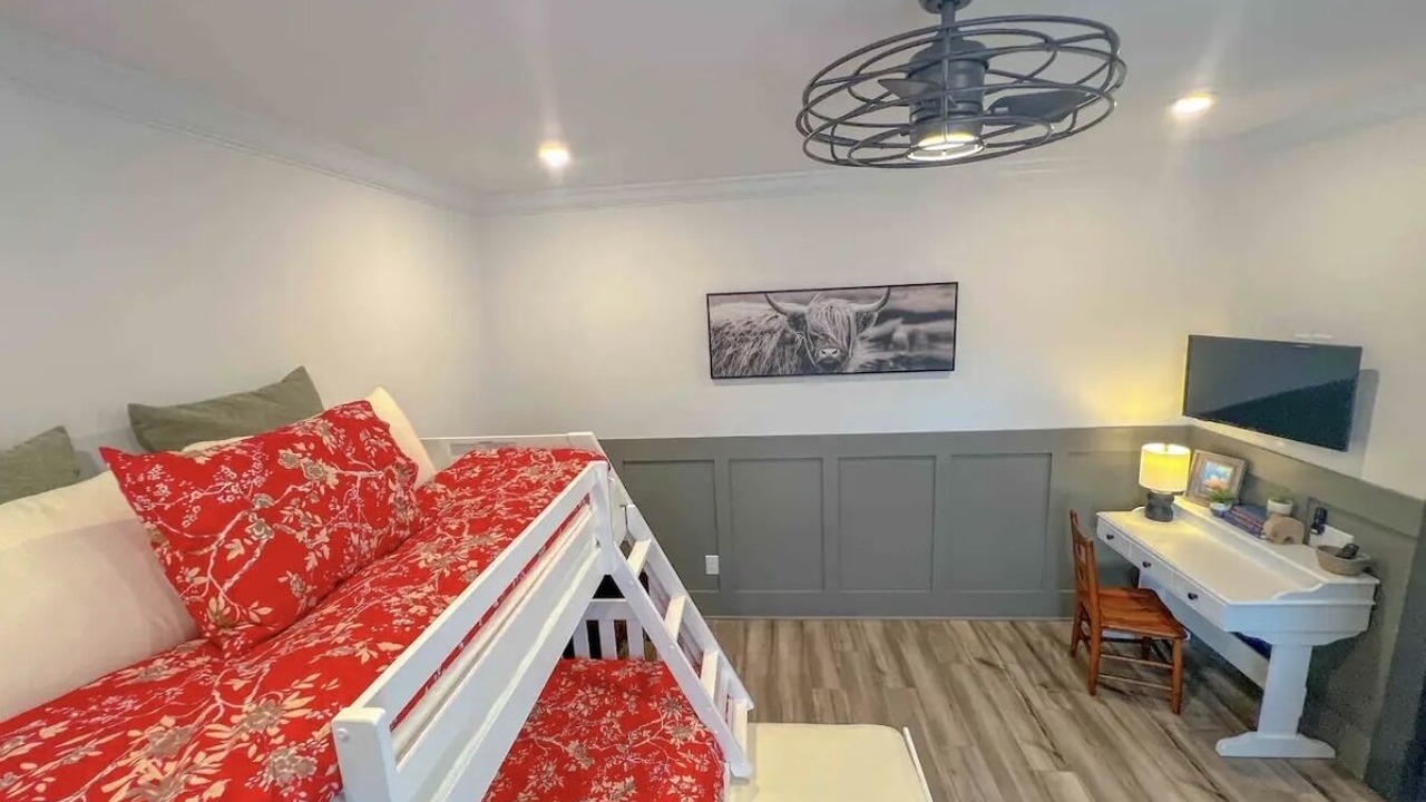 Photo of Bedroom in Belmont Historic District