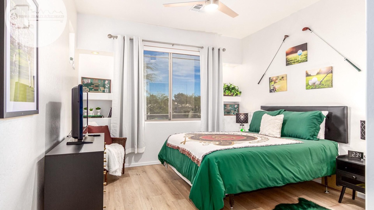 Photo of Bedroom in Alta Mesa