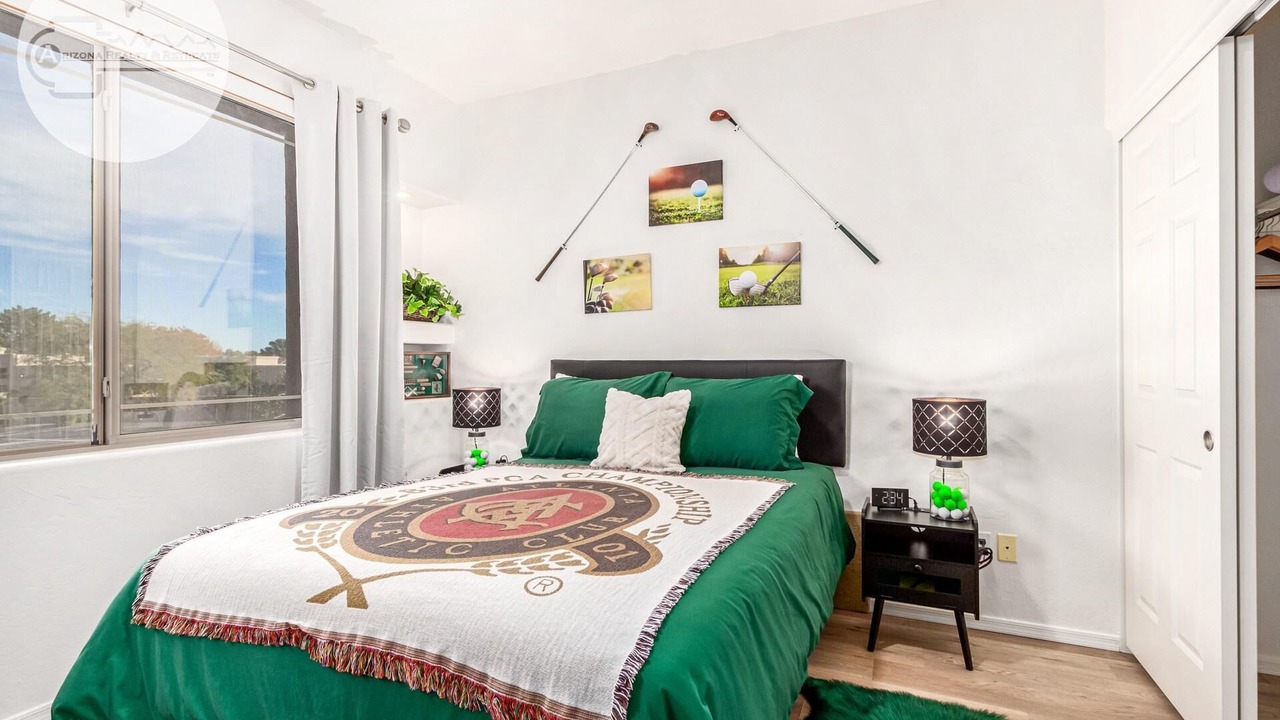 Photo of Bedroom in Alta Mesa