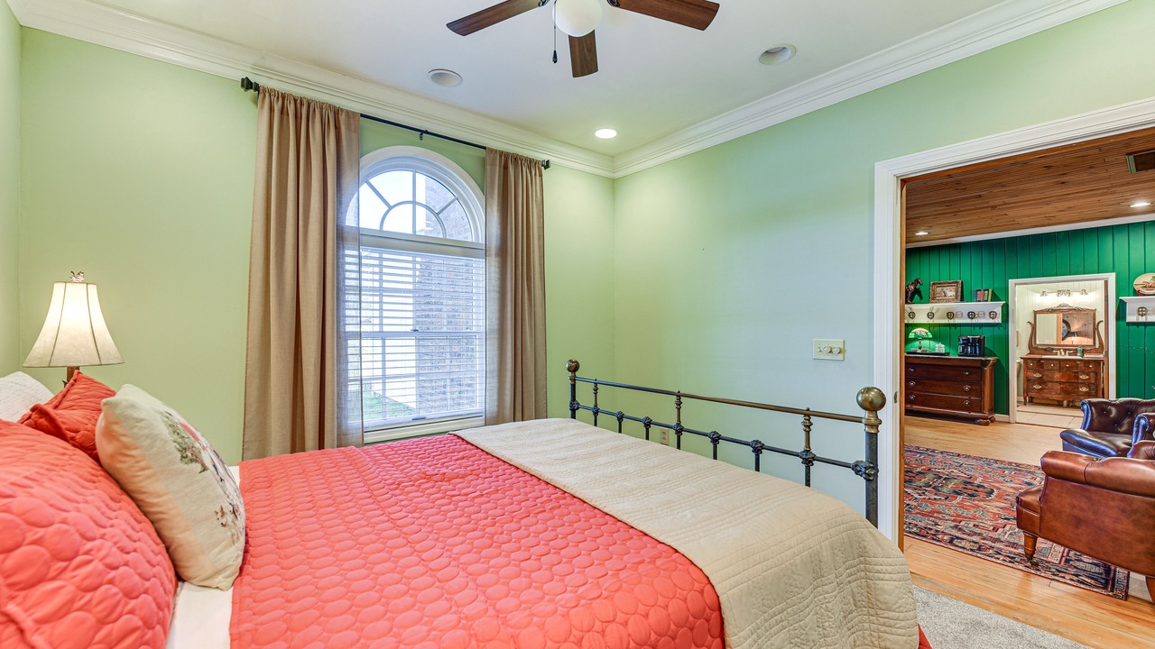 Photo of Bedroom in North Carolina Piedmont