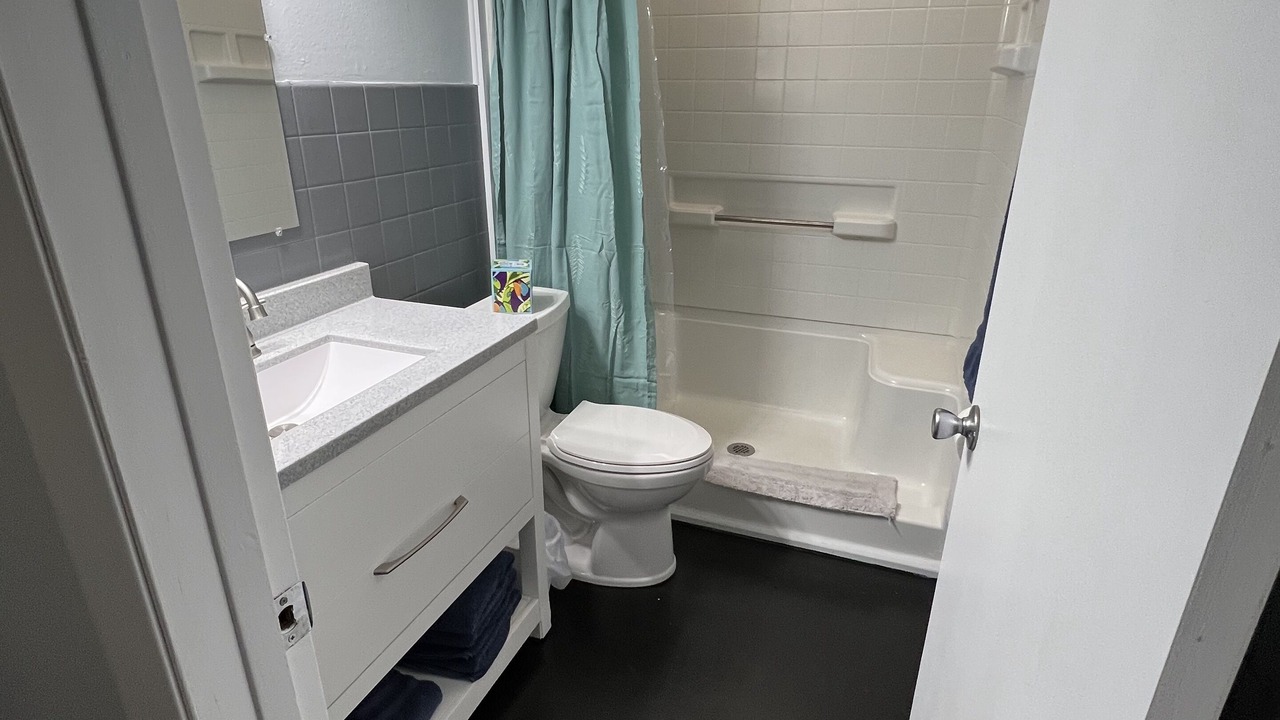 Photo of Bathroom in Cedar Rapids - Iowa City