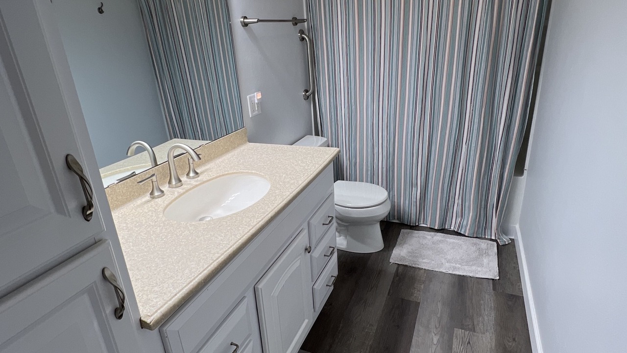 Photo of Bathroom in Cedar Rapids - Iowa City