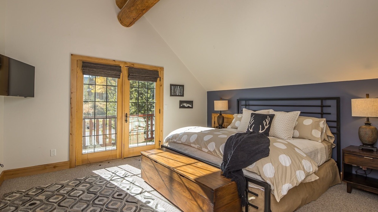 Photo of Bedroom in Powder Ridge