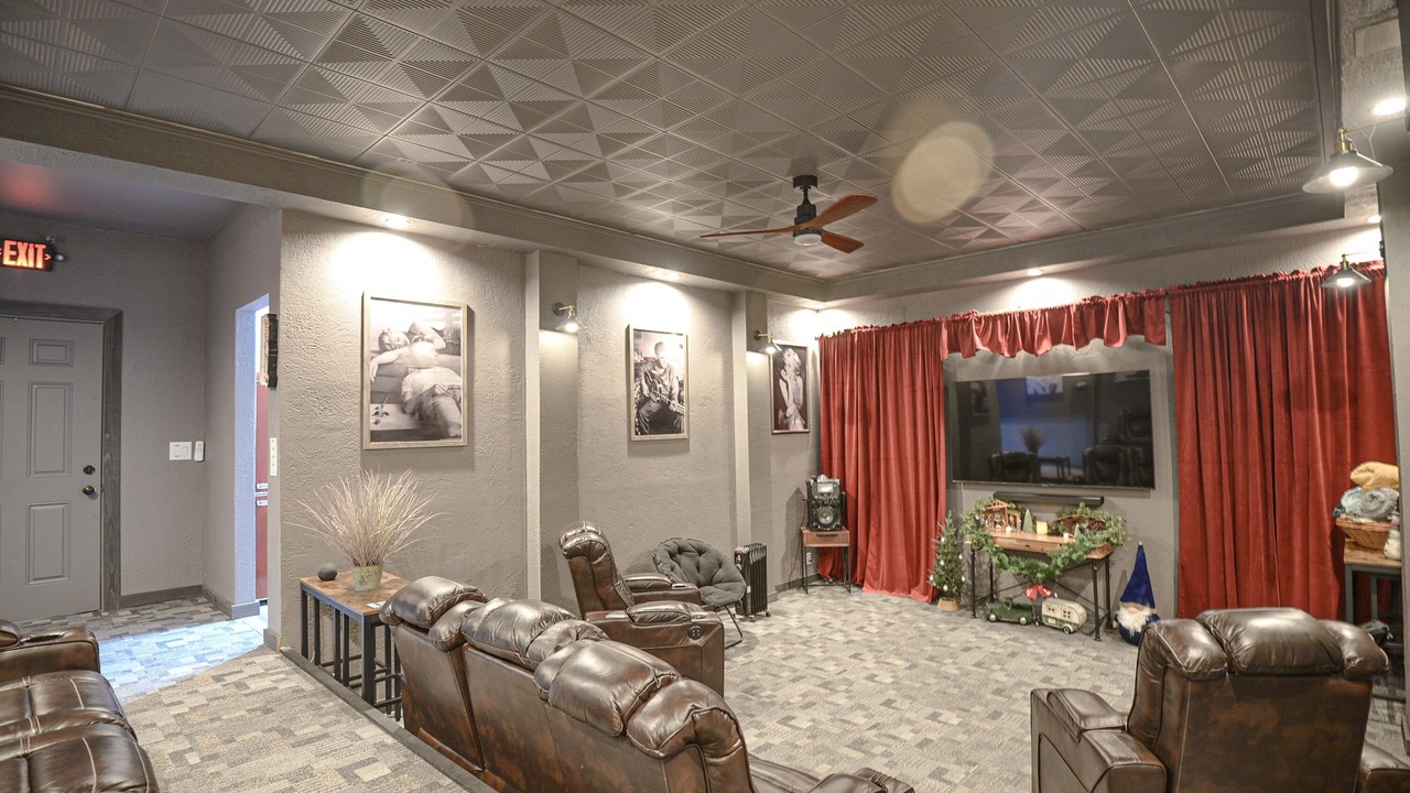 Photo of Bedroom in Lakeside