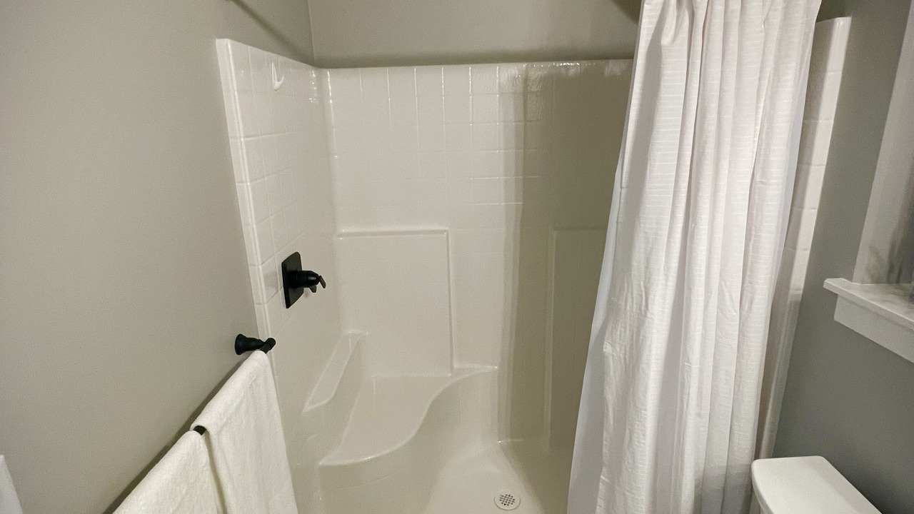 Photo of Bathroom in Filer