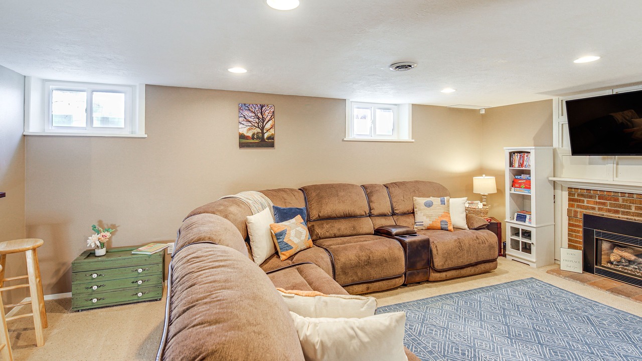Photo of Livingroom in Southgate Triangle