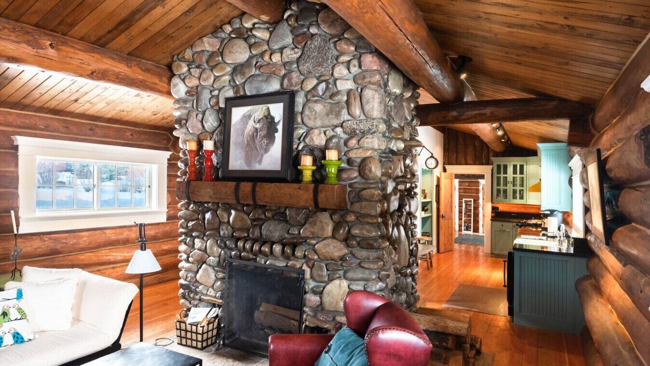 Photo of Livingroom in Bondurant