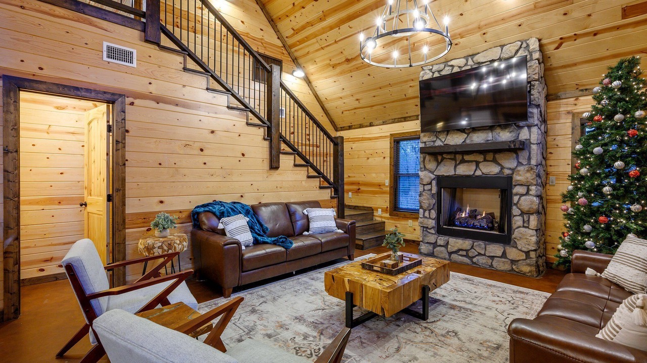Photo of Livingroom in Hochatown
