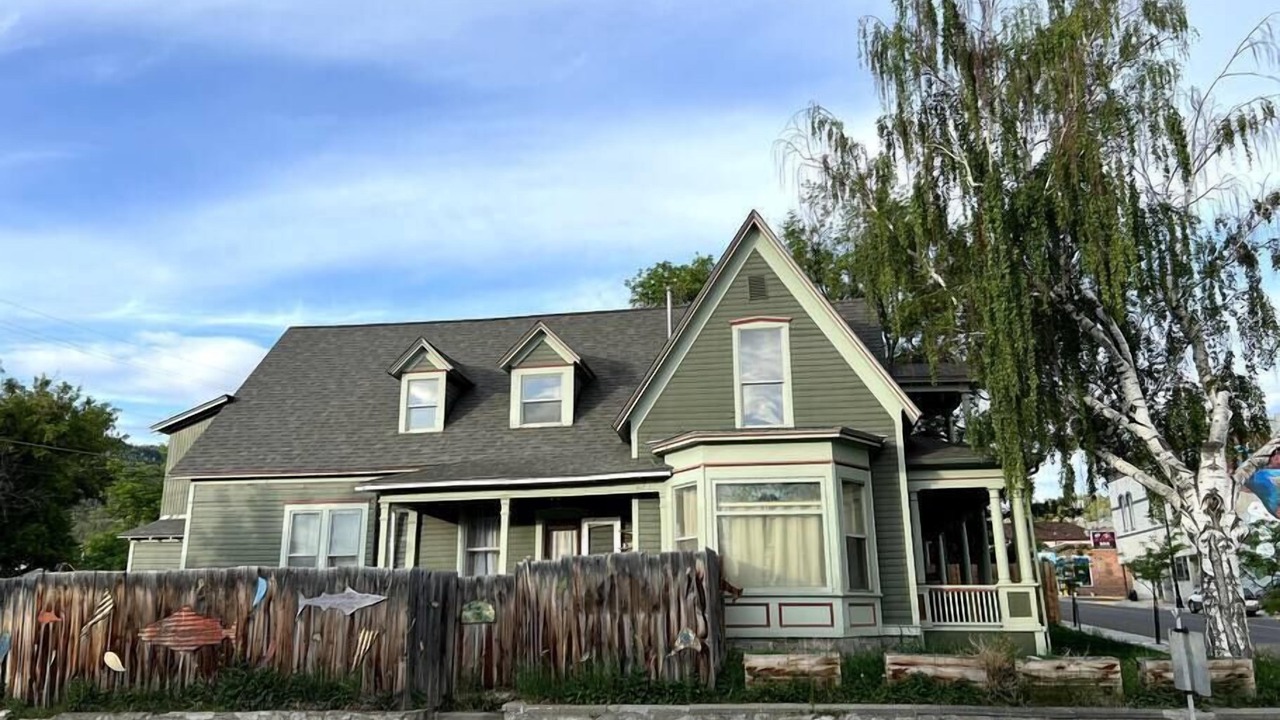 Photo of Others in Helena