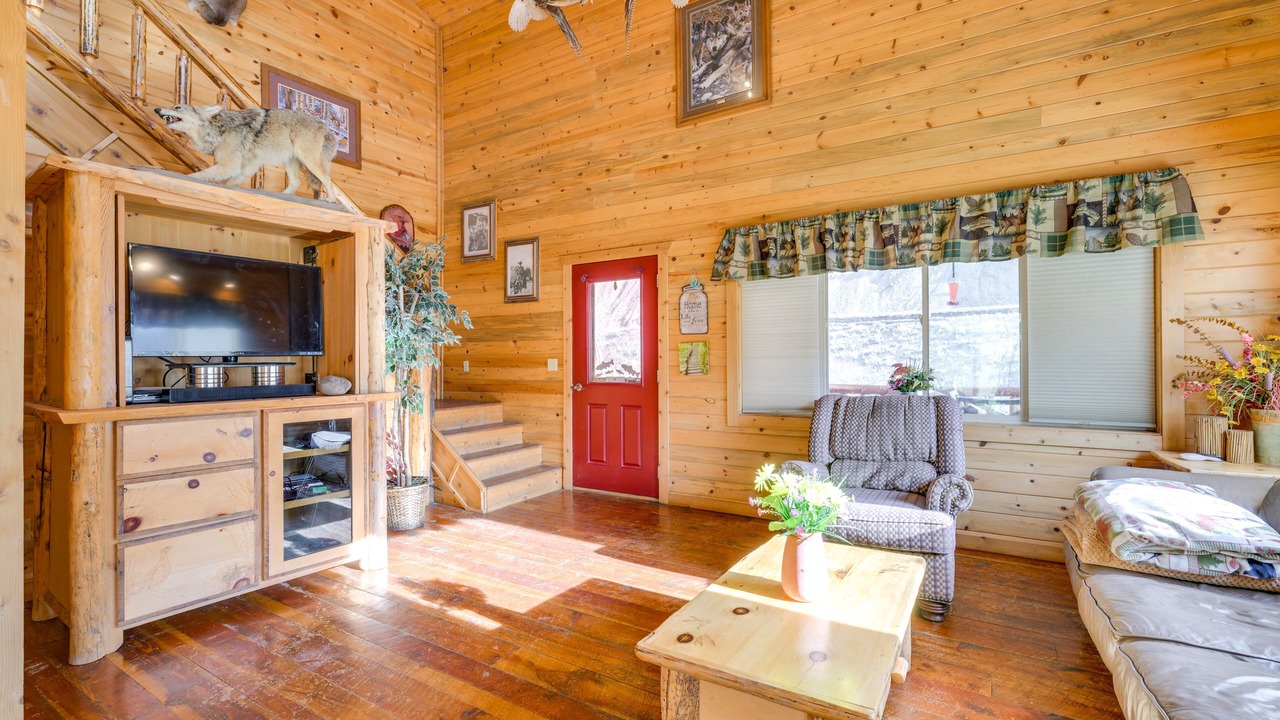 Photo of Livingroom in Salmon