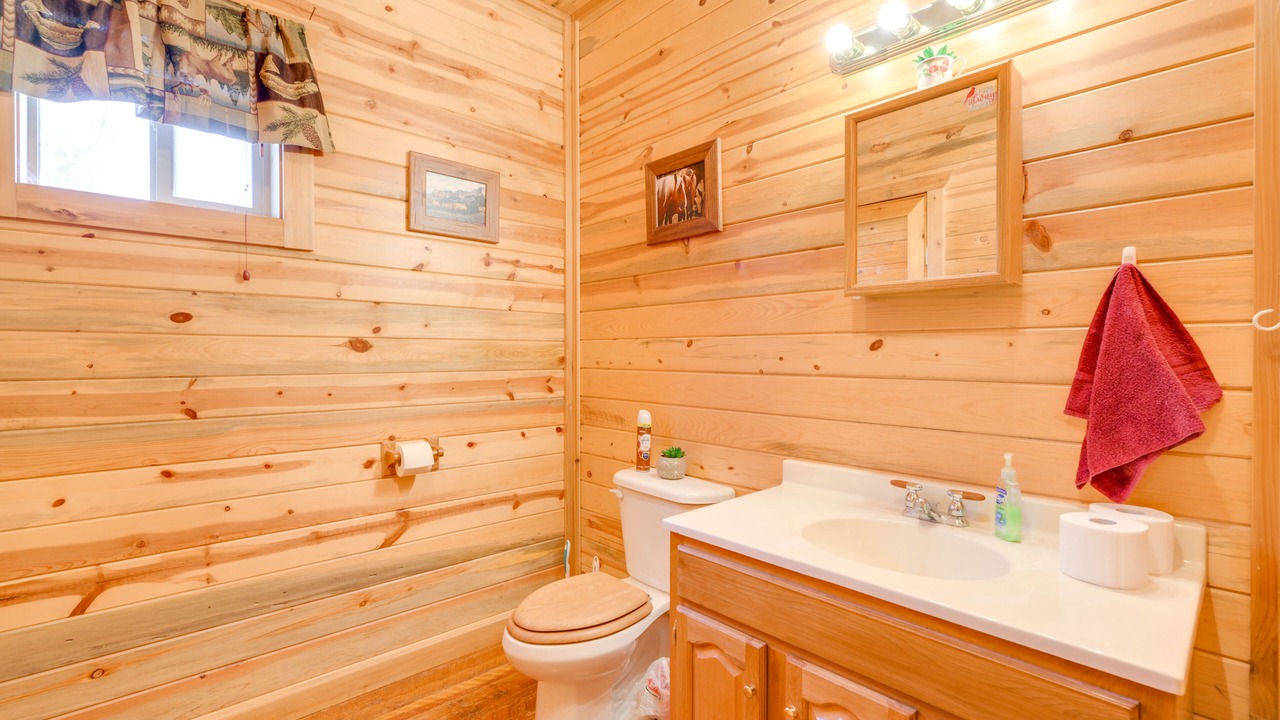 Photo of Bathroom in Salmon