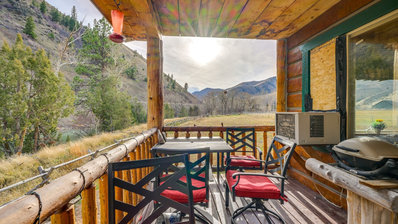 Photo of Outdoor in Salmon